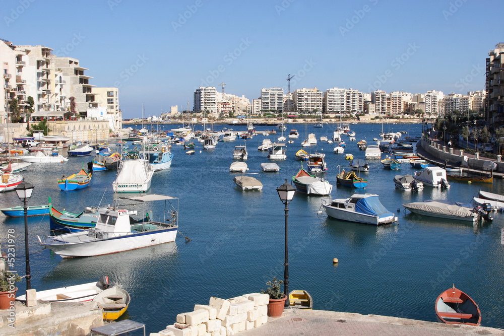 Spinola Bay, Malta