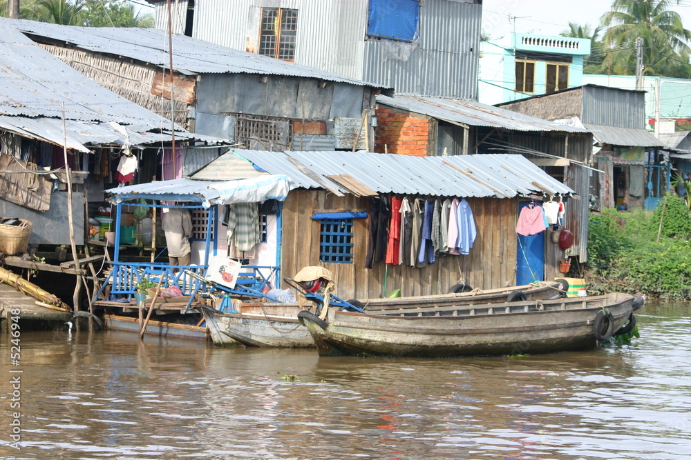Barque sur le Mekong Marché flottant Barque sur le Mekong Marché flottant