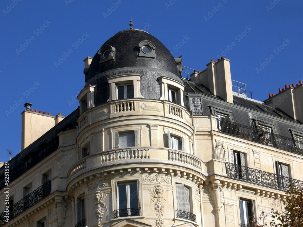 facade immeuble parisien