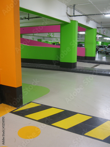 Obraz na płótnie parking colore w salonie