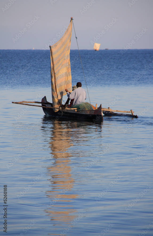 Naklejka premium Locals going fishing early in the morning