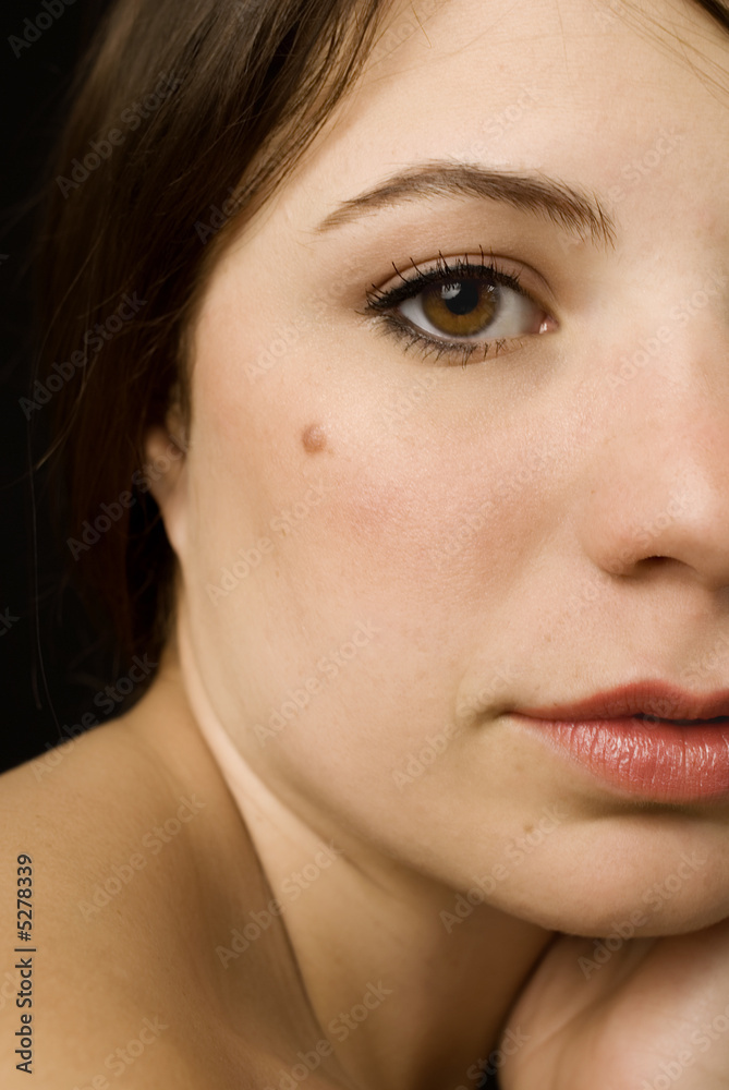 Fototapeta premium Girl with a Mole