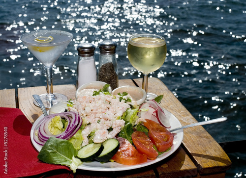 Fine Dining on The Water