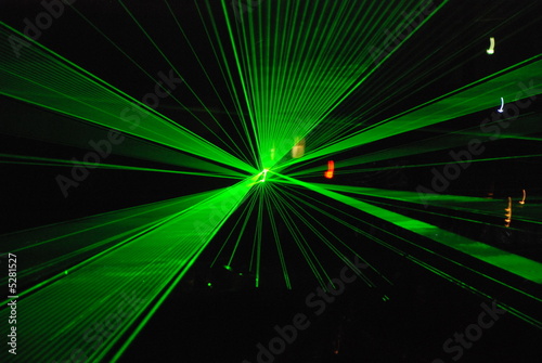 lasershow2