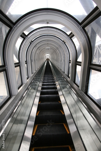 tunel de subida, Japon