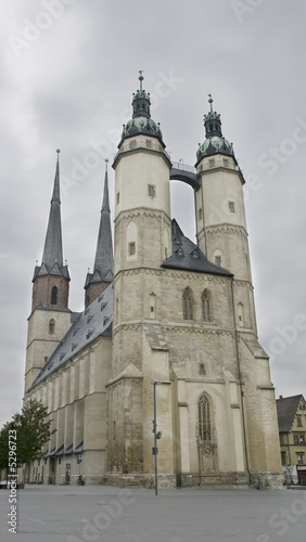 Dom in Halle 2
