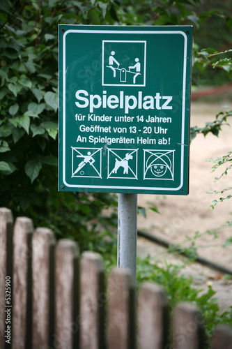 Obraz na płótnie Spielzeug w salonie