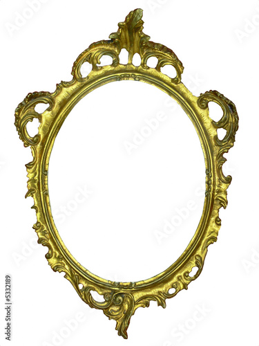 Goldener, ovaler Rahmen eines Spiegels, freigestellt