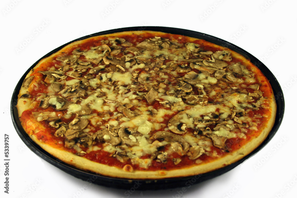 pizza ai funghi pizza ai funghi