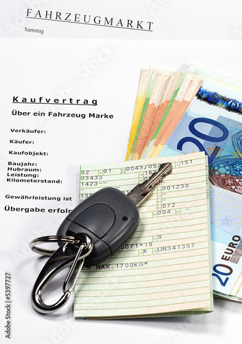 Geld und Vertrag