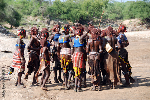 tribù Tsemay photo