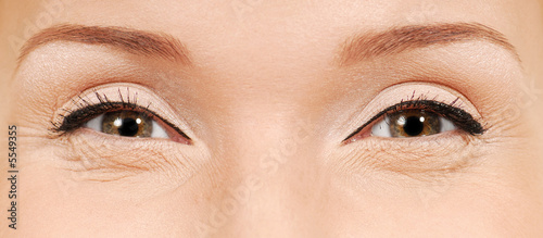 Ironical look —  Mimicry of human emotions.