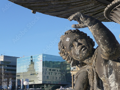 Brunnen am Schlossplatz Stuttgart photo