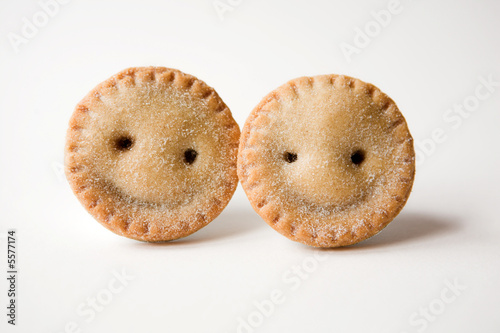 Smiling (?) Mince pies - shallow dof