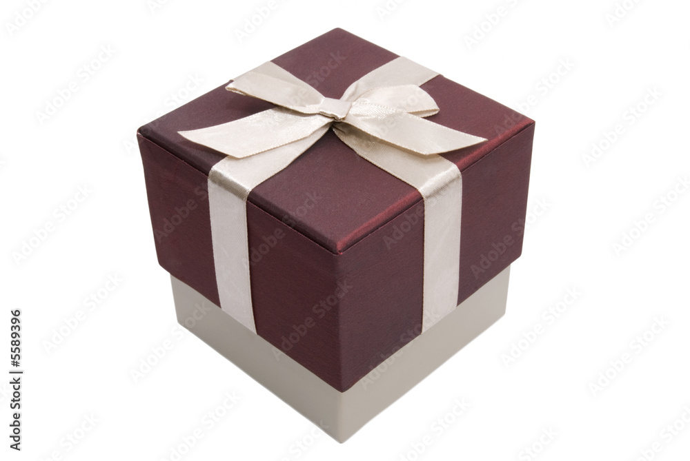 Fototapeta premium Gift box with bow isolated on a white background