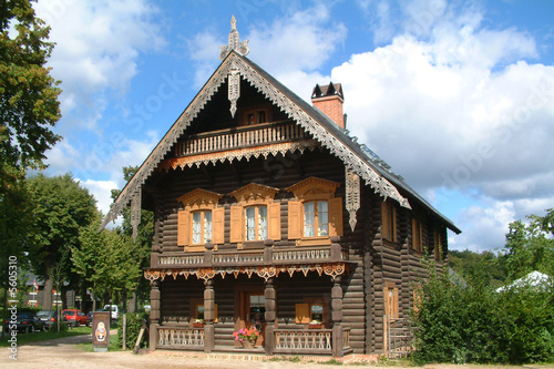 Holzhaus in Alexandrowka