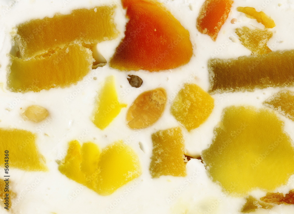 französisches weiches nougat mit trockenfrüchten und nüssen französisches weiches nougat mit trockenfrüchten und nüssen