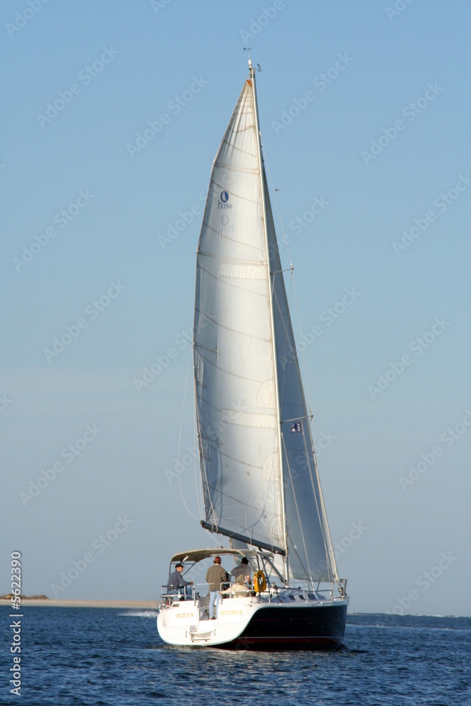 Fototapeta premium sailing through inlet