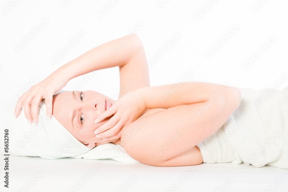 Obraz premium Wellness girl series laying down and feeling