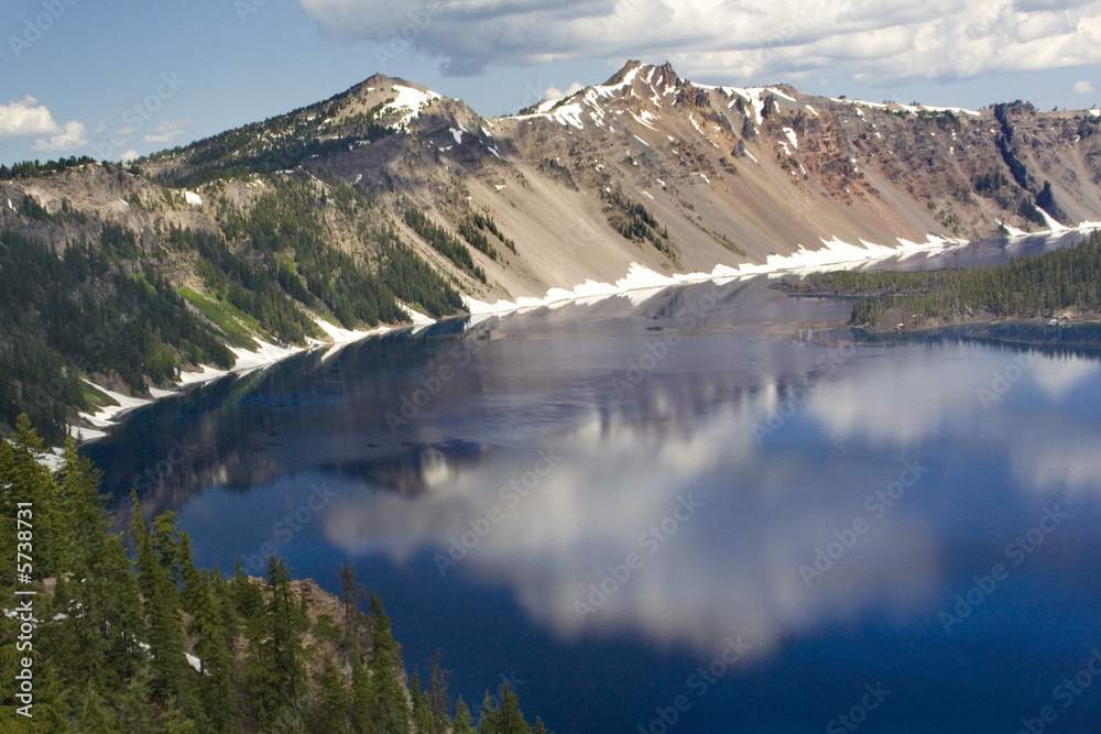 Snow Mountains Reflections Crater Lake Oregon