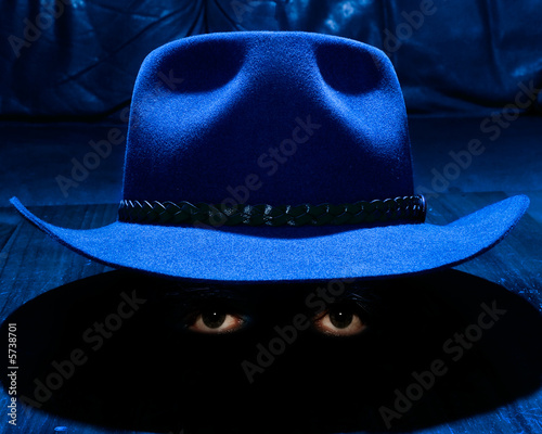 The hat and the eyes