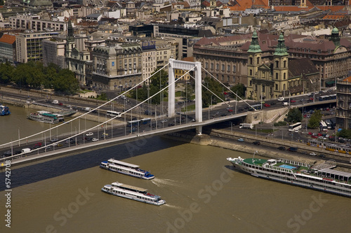 Photography budapest : danube et pont elisabeth