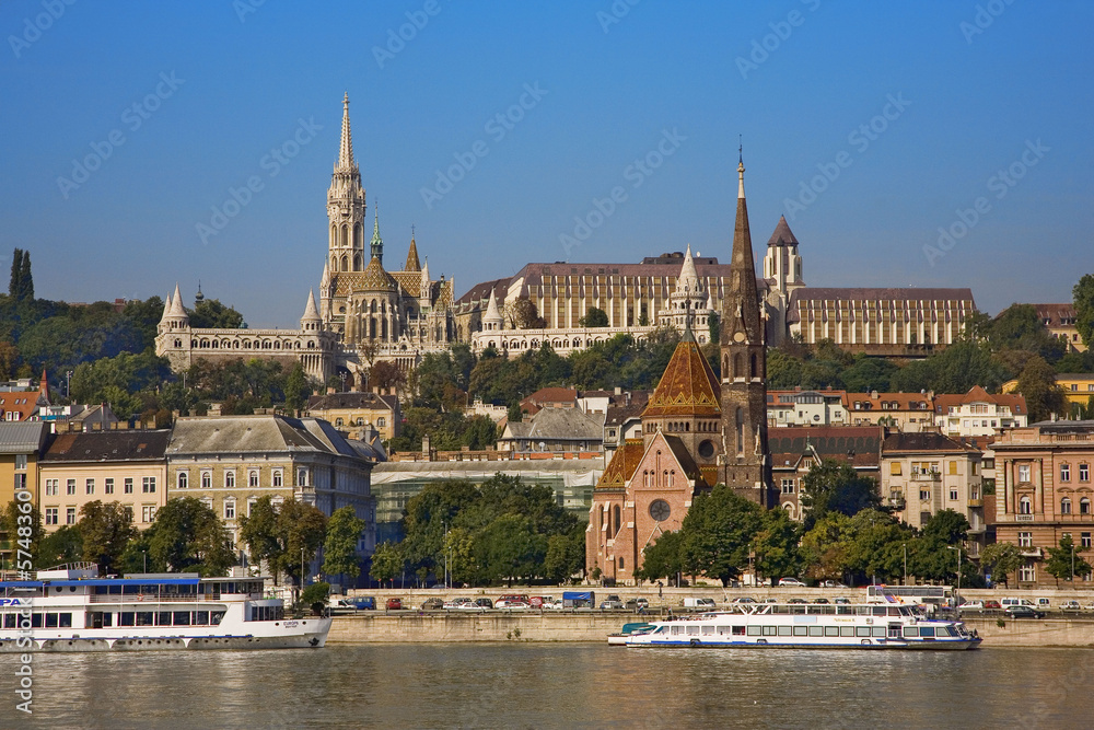 Obraz premium matays and danube church, budapeszt
