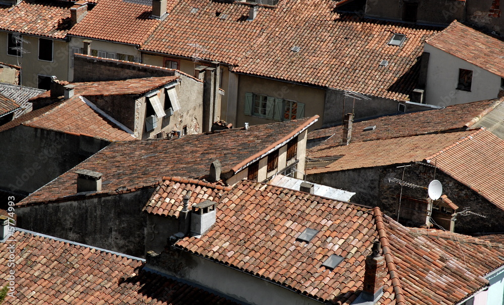Une vue des vieux toits à Foix (Ariège)