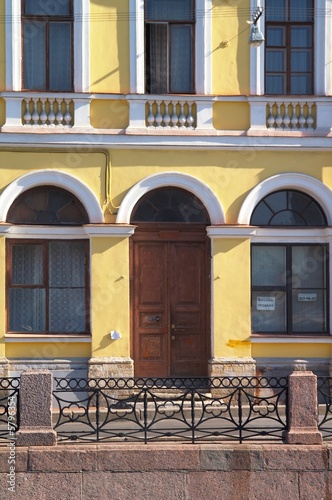 wall with windows