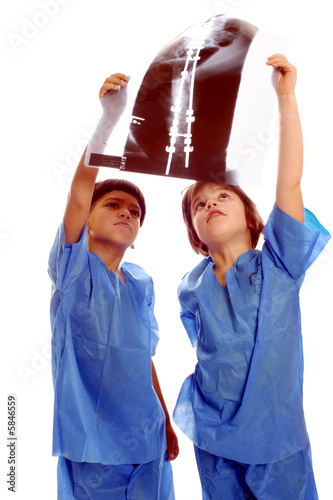 Kid Docs Checking the X-ray photo