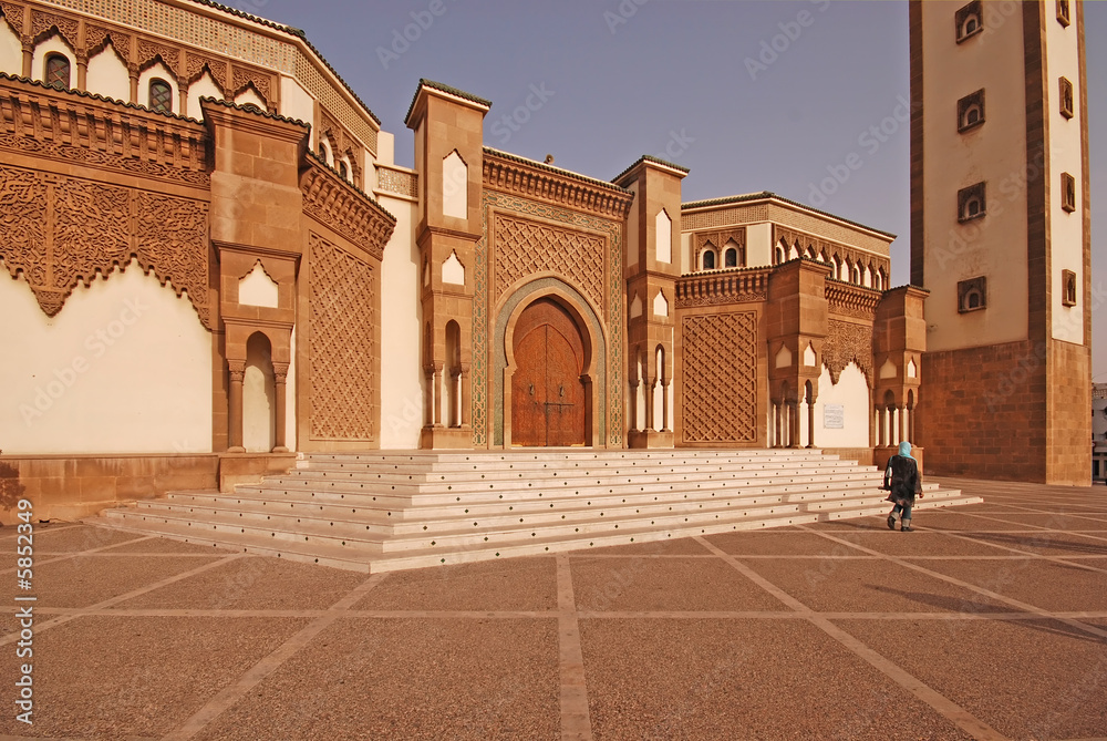 Naklejka premium Mosque in Agadir, Morocco