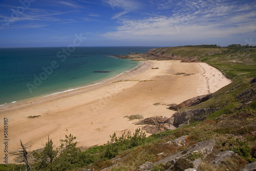 cap d erquy  bretagne  22   lande et plage du lourtuais