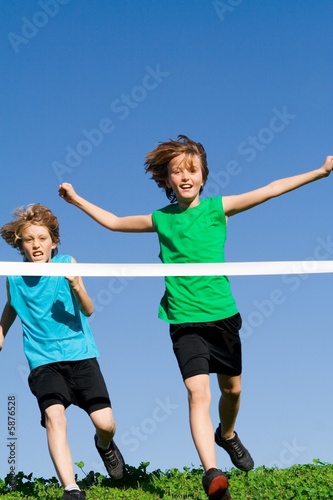 children winning sports race