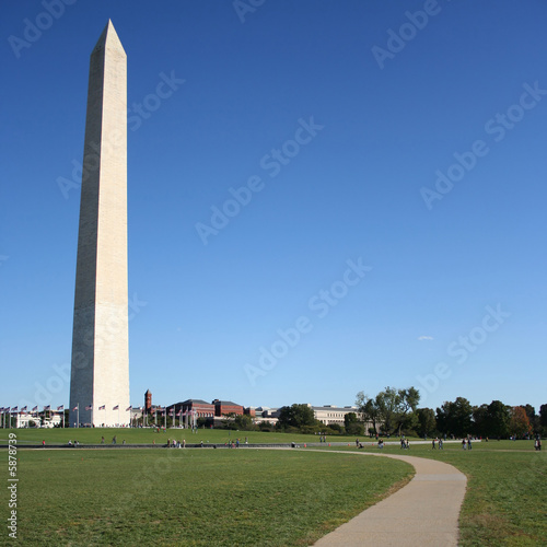 curving path to Washington monument