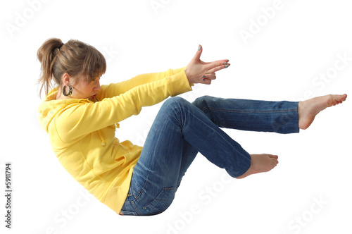the girl roll to the back and shoot from finger