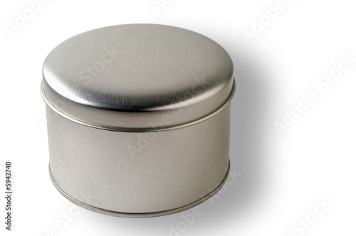 Blank round metal container with clipping path