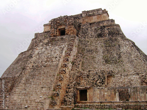 Mexique Uxmal pyramide photo