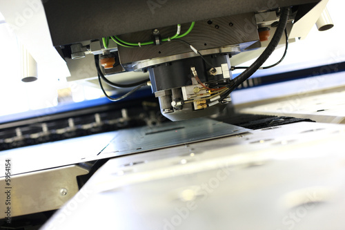 High precision punching machinery