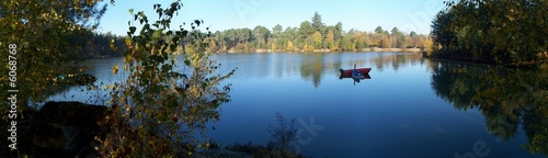 Paysage lac automne