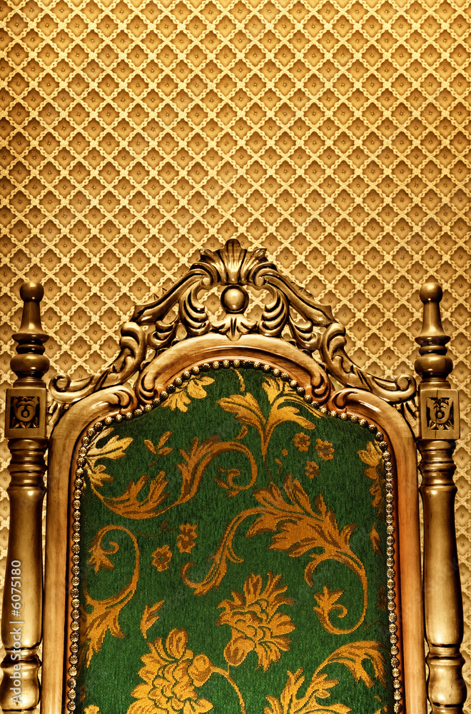 Luxury royal chair