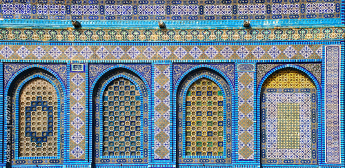 Detail of the decorations of the "Dome of the Rock" 