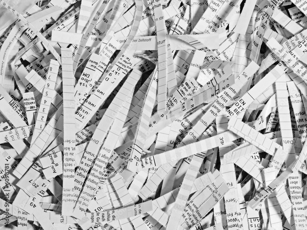 PapierSchnipsel Stock-Foto | Adobe Stock