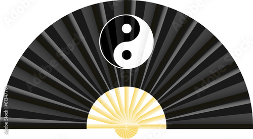 éventail noir ying yang