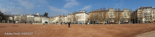 Lyon, la place Bellecour, panorama photo
