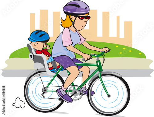 mujer y niño en bicicleta