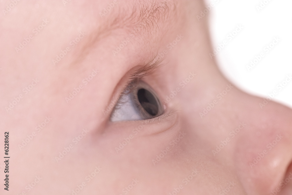 Obraz premium child steadfastly looking upwards