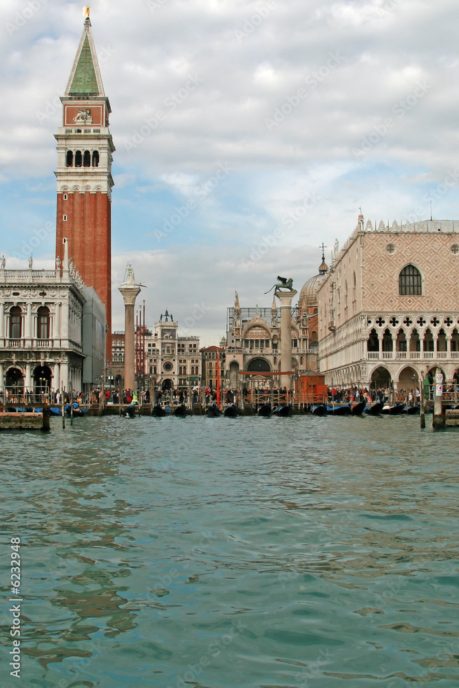 Some pics of the architecture of Venice - Italy