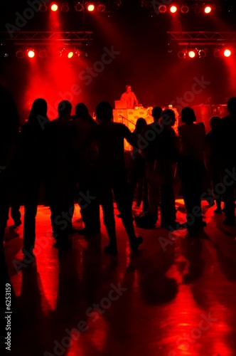 dancing crowd 2