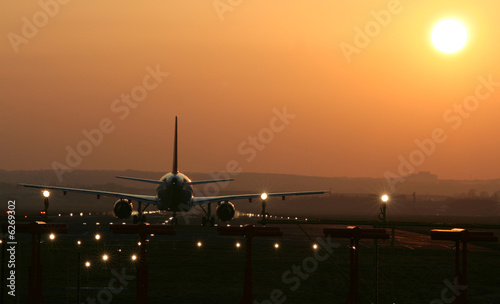 Принти на полотні Evening take-off