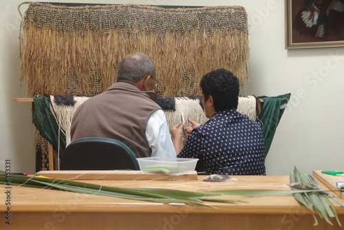 weaving Maori